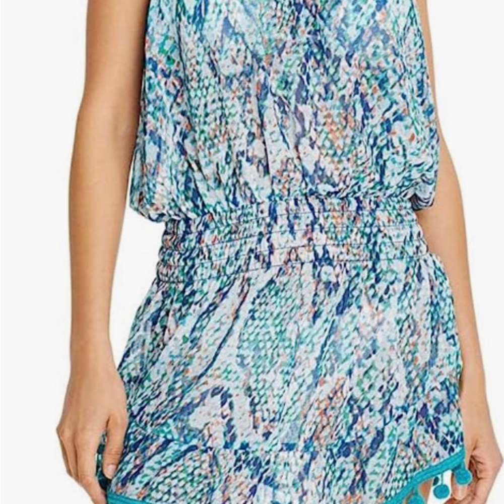 New condition size small